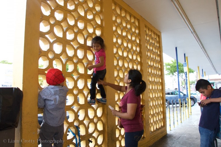 Spiderman - Street Photography in Miami